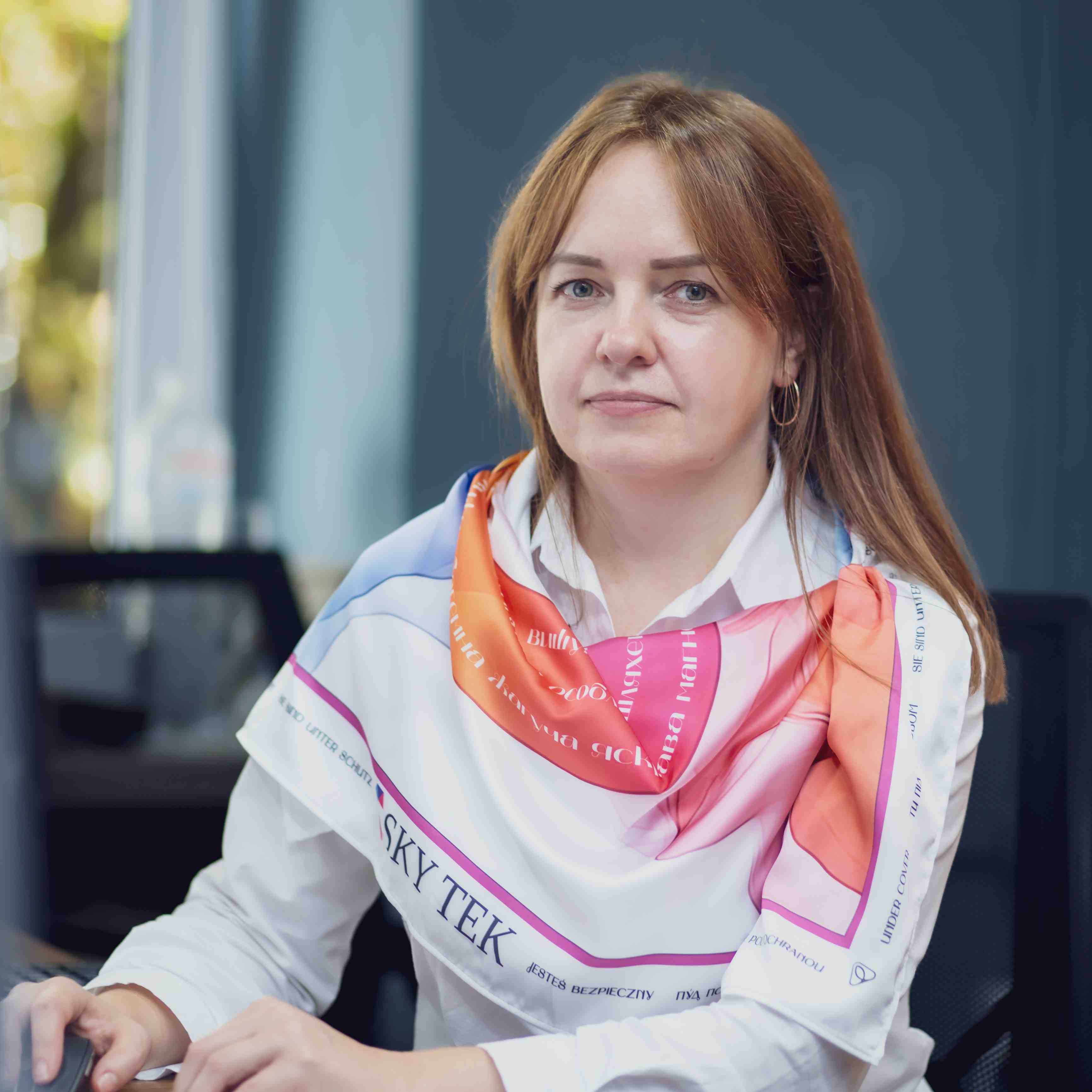 Тут мало бути фото